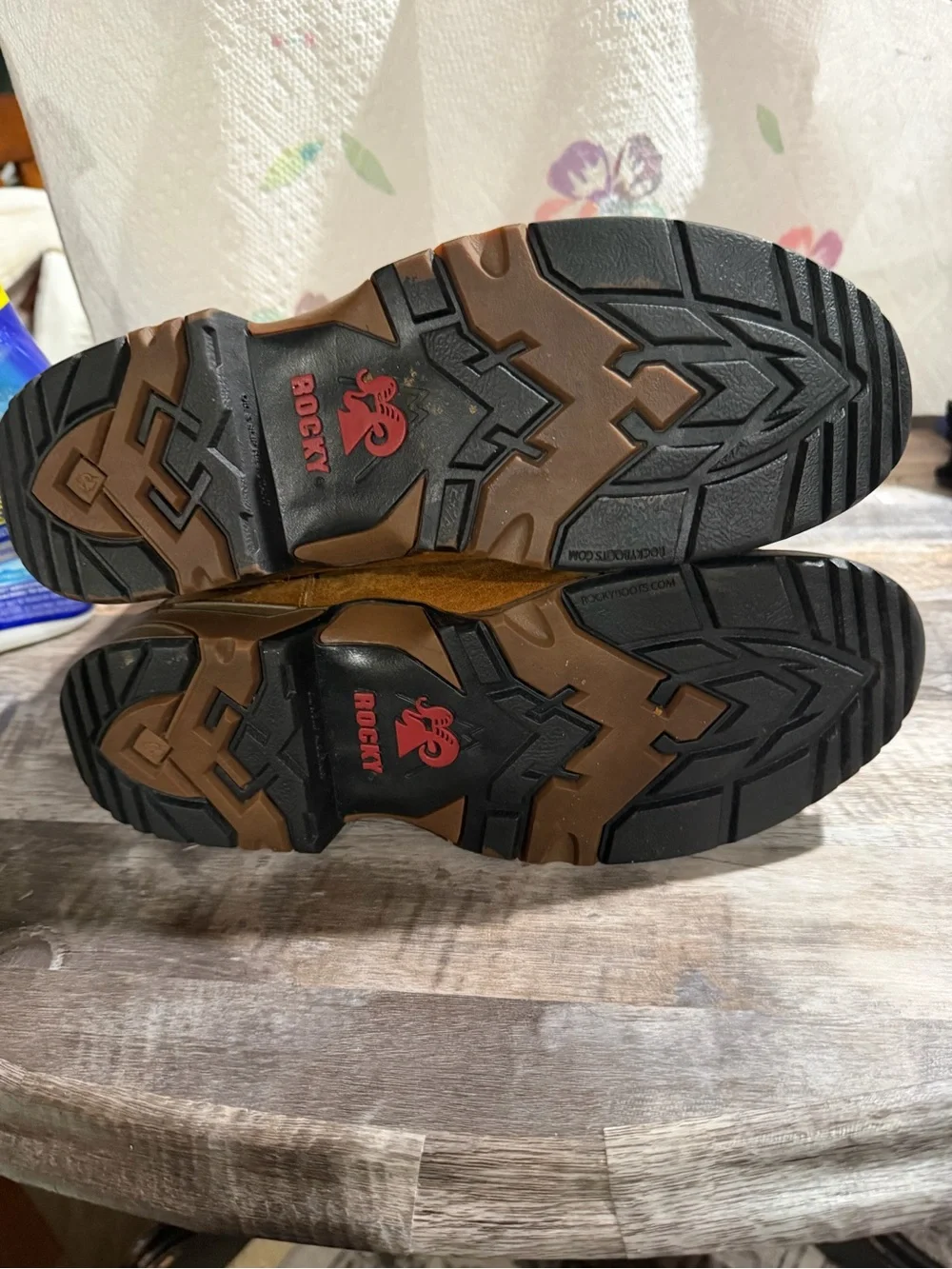 Rocky men size